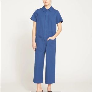 UNIVERSAL STANDARD
Kate Stretch Cotton Twill Jumpsuit